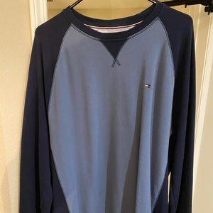 Tommy Hilfiger t shirt long sleeve sweater